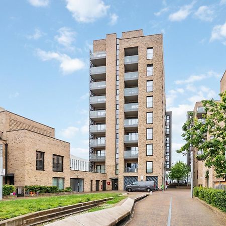 Beautiful Large 3 Bed 2 Bath Flat In Stratford Apartment London Exterior photo